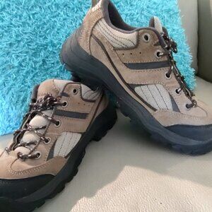 Columbia RazorRidge Low II Women's Size 8.5 Hiking Shoes Boots BL3156-250